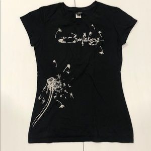 Rare Women’s Oakley tee M